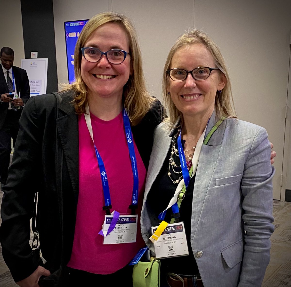 KayBrummond's tweet photo. Pleasure meeting up again with @lorsbach_beth @corteva great getting to know you at #flohet2022 and #acsspring2022 https://t.co/Wcjfr5uB2u