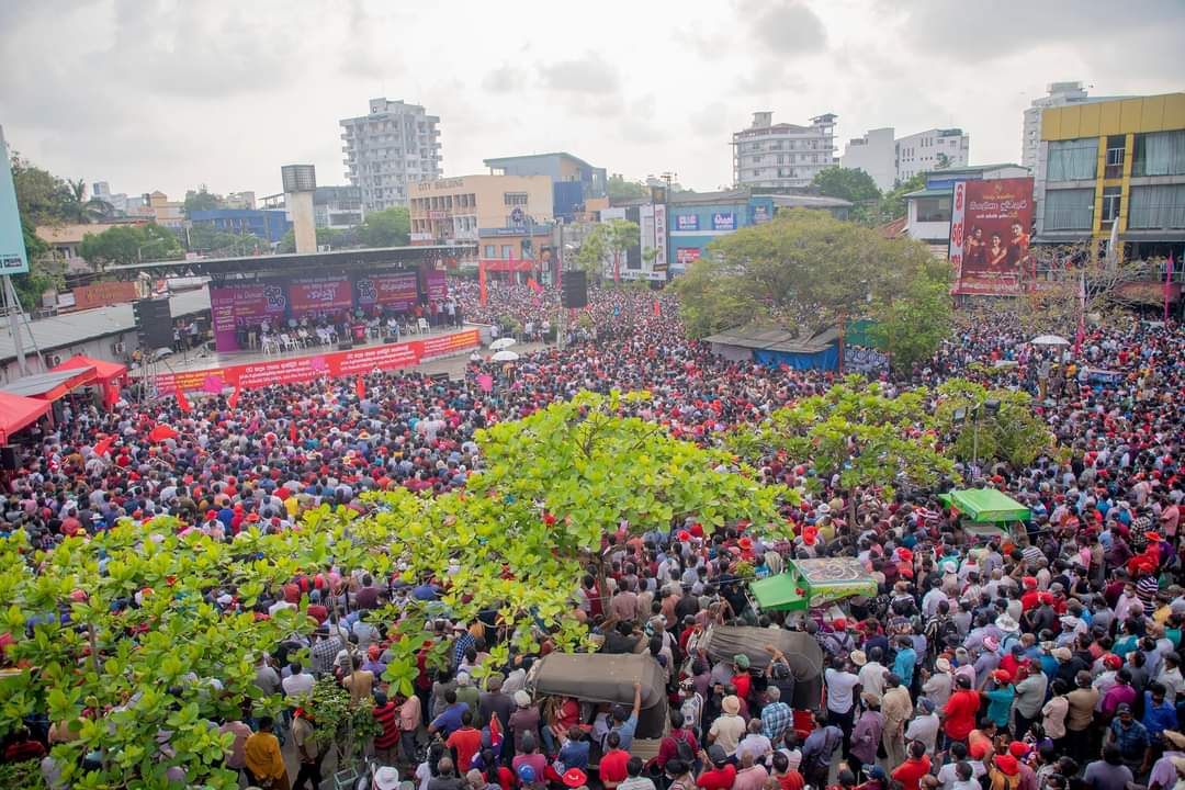 Dr_HariniA's tweet photo. Humbled by the support shown at the protest rally today in Nugegoda. 

Thank you for everyone who supported in-person and in solidarity. 

We can do this! 

#Go-Tabaya https://t.co/lh7DxzJPOo