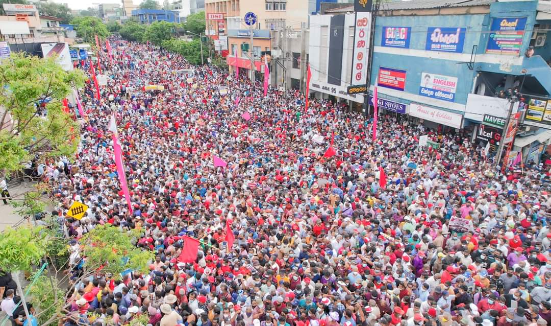 Dr_HariniA's tweet photo. Humbled by the support shown at the protest rally today in Nugegoda. 

Thank you for everyone who supported in-person and in solidarity. 

We can do this! 

#Go-Tabaya https://t.co/lh7DxzJPOo