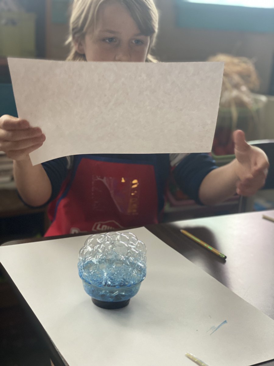 Let’s make some bubble prints! <a href="/JenniferWarden5/">Jennifer Warden</a> @RES_halexander