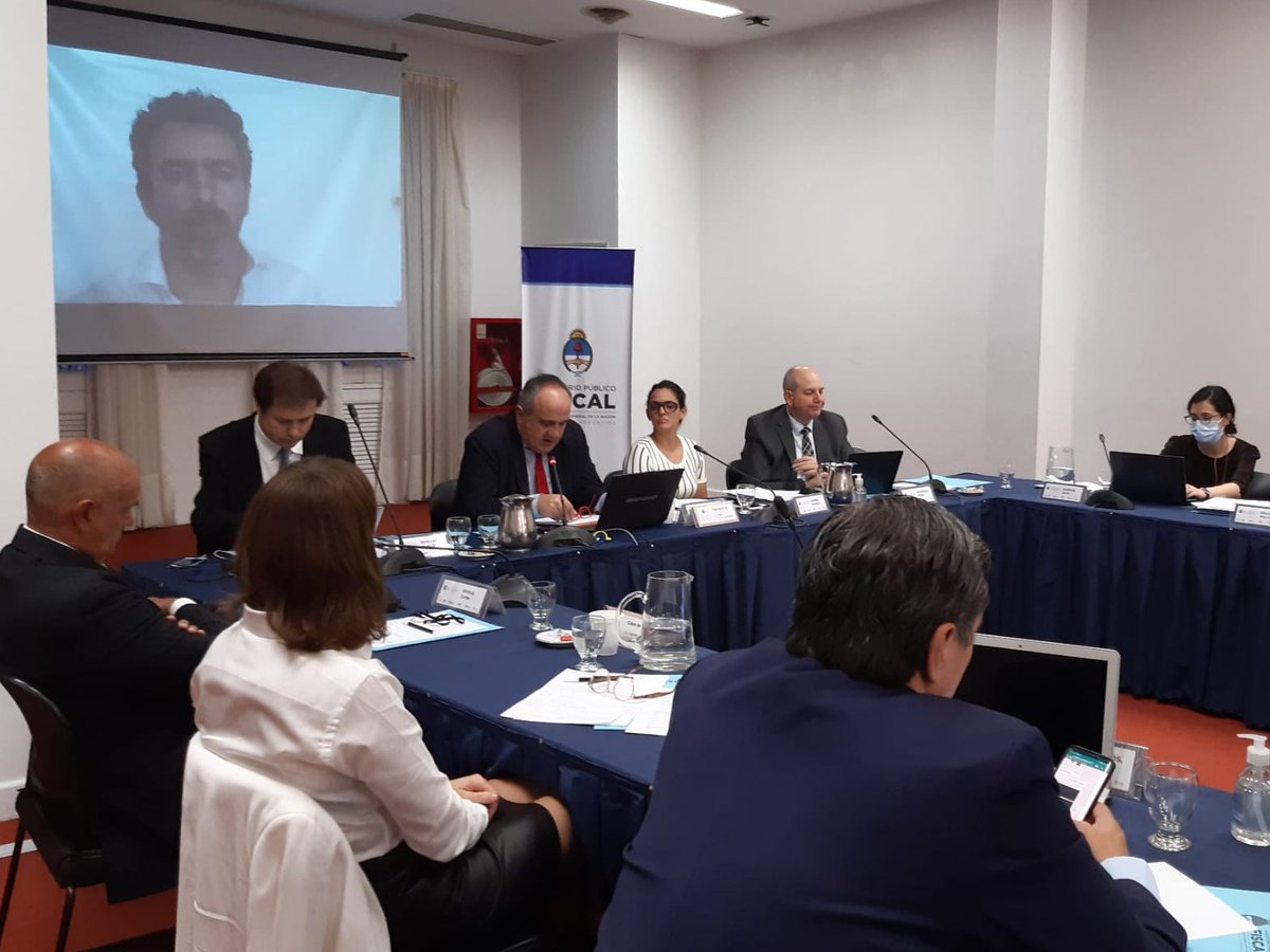 EUROsociAL_'s tweet photo. 🇪🇺🇦🇷 Programa @EU_Partnerships @UEenARG #EUROsociAL y @AIAMP_Pdencia @FiscalesGobAr desarrollan 3ª jornada del Encuentro de la Red de Fiscales Anticorrupción #AIAMP🌎
✅ Delación premiada
✅ Justicia colaborativa
✅ Corrupción y trata
✅ Resultados de la Red
#ResultadosEUROsociAL https://t.co/iDiXGC7OeA