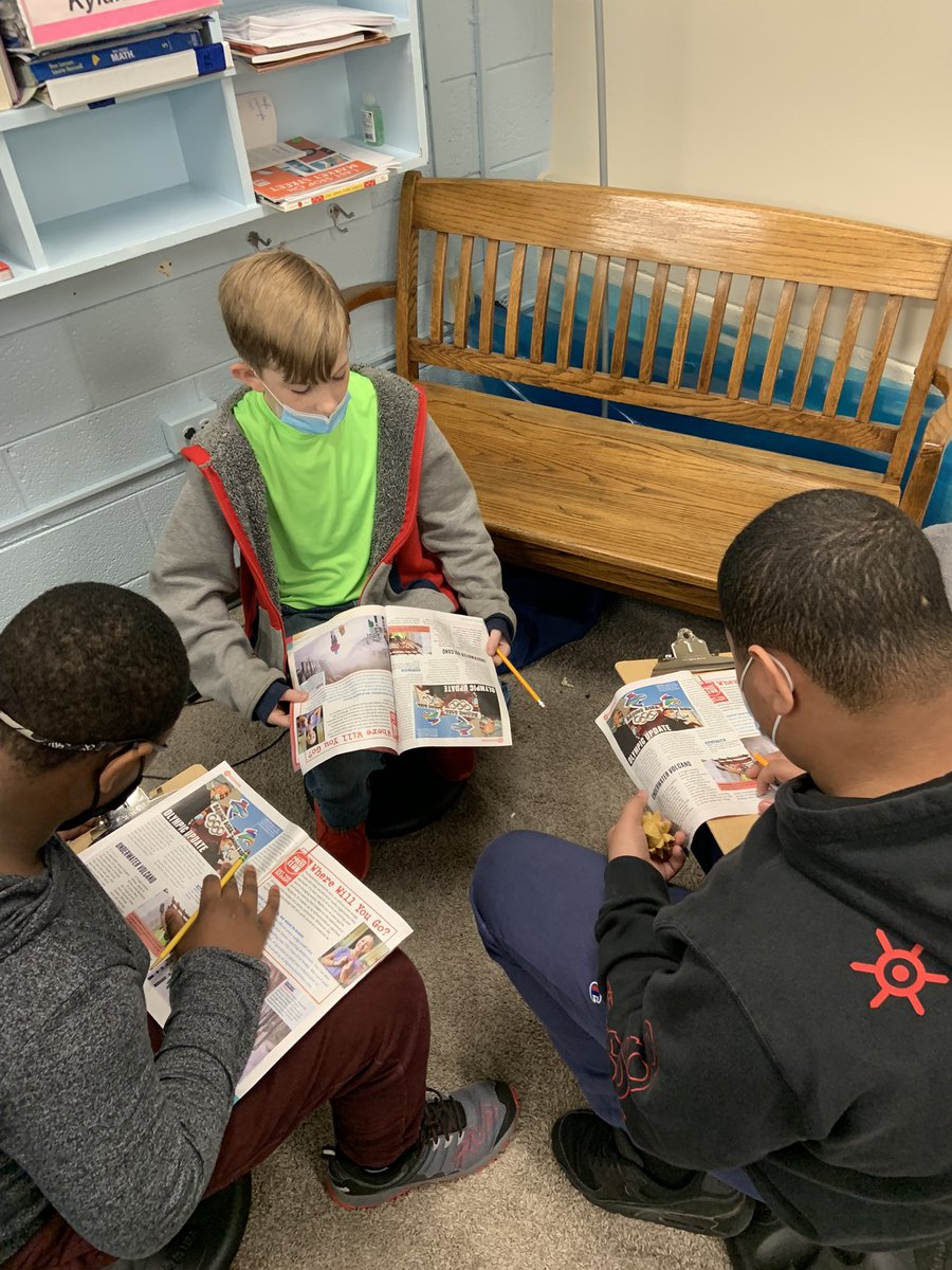 Mrs___Ross's tweet photo. We know kids LOVE to talk 🥴. Well let’s give them something to talk about 🤗. Today Rosstonians are using @timeforkids to direct academic conversation and keep informational text in our hands! @ConderStars @ConderAIMS https://t.co/Ym5hqPCMg2