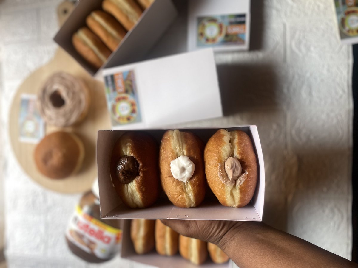 teemssx's tweet photo. Hello Twitter fam❤️

Support my hustle. Order for your fresh, fluffy, soft and yummy donuts 🍩 
Just a dm away 
Follow like and repost please 
Thank you https://t.co/0ERmiVmtV0