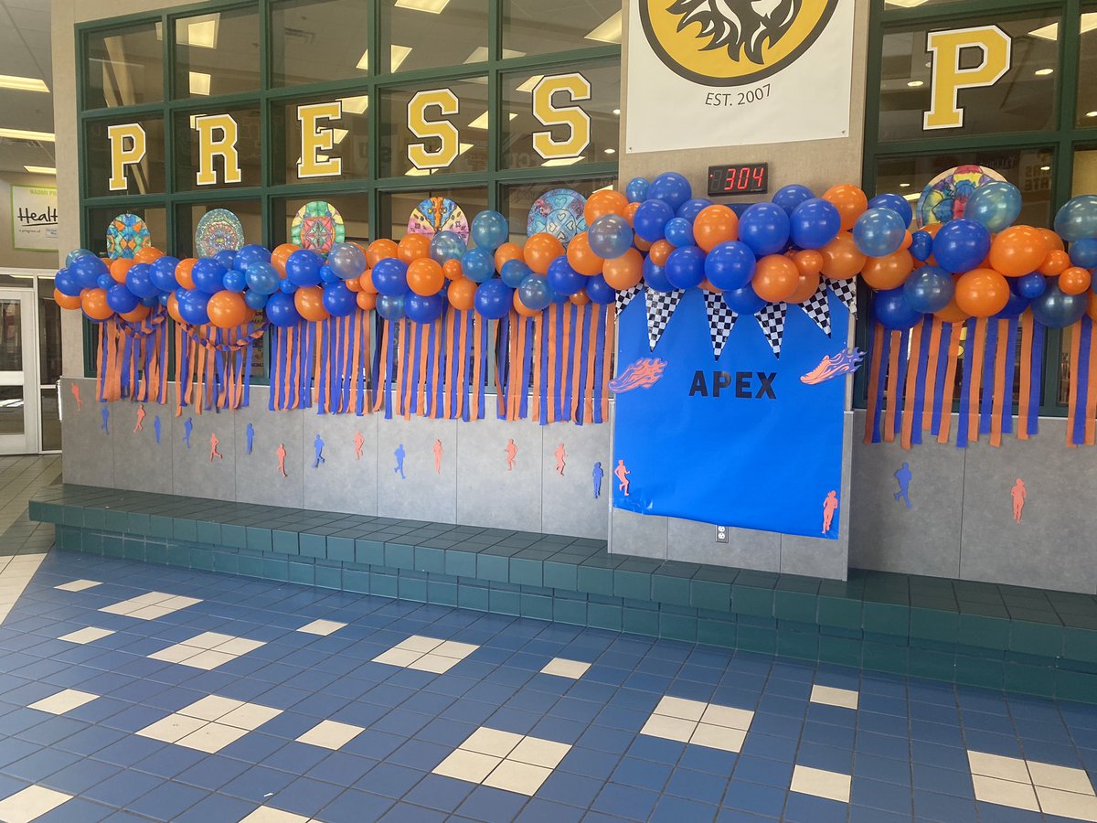 MrsColeLearns's tweet photo. We are so excited for the Apex Glow Run Fundraiser! #presspride #mymisd #presspta https://t.co/DkDMKn8Efe