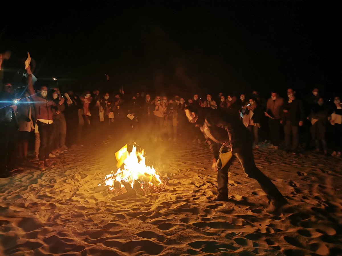 🔸Tonight's test is going to be on fire; thank you Hotel Premium Beach for offering the drink
🔸L'épreuve de ce soir ce sera le feu; merci Hotel Premium Beach pour avoir offert un verre autour du feu