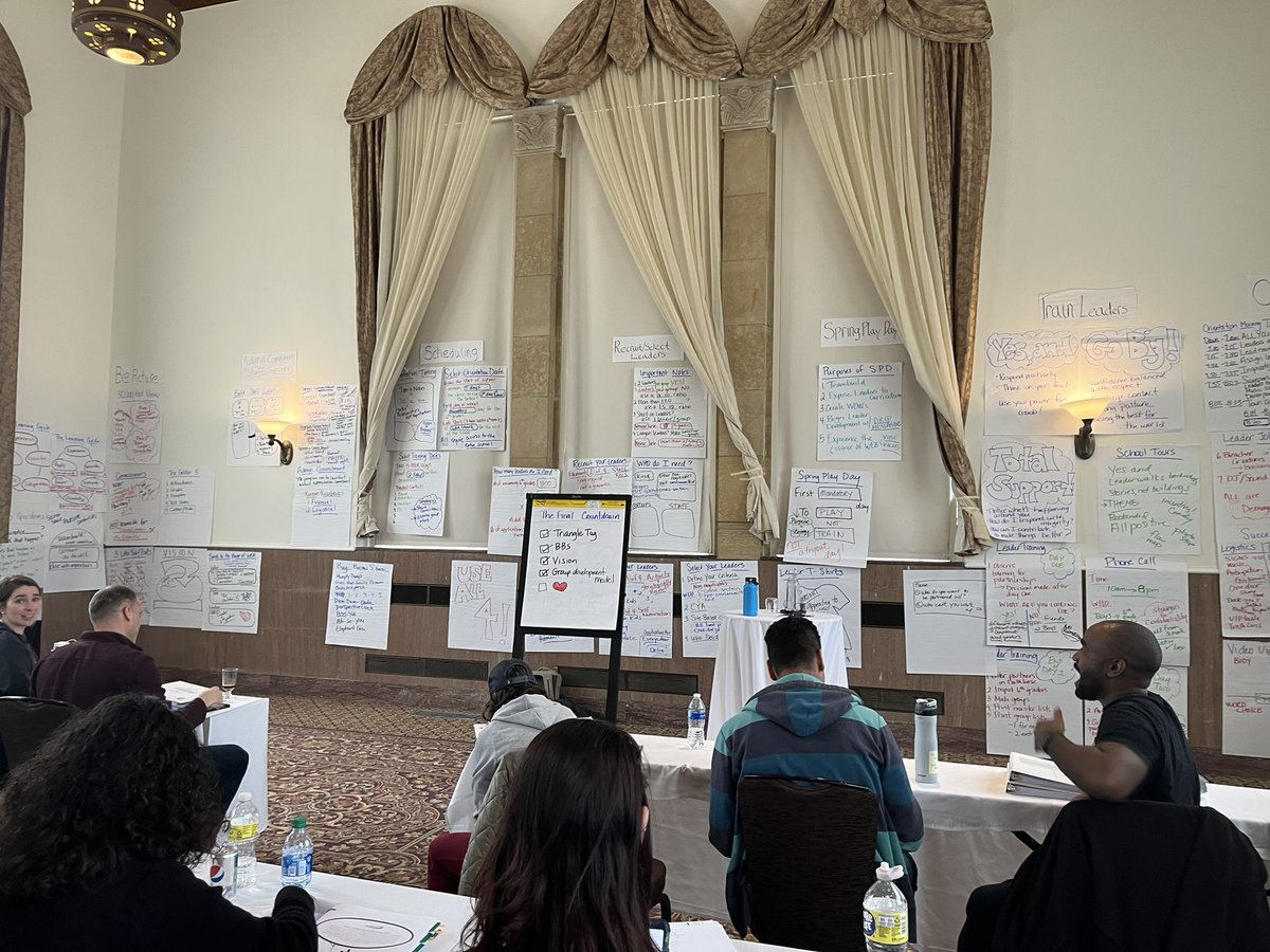 MsCollinsSMS's tweet image. Thank you, @BoomerangPrjct for an incredible 3 days of learning. I’m exhausted in the best way. I can’t wait to take it all back to @MiddleSaline and help make it a place #WhereEverybodyBelongs!!