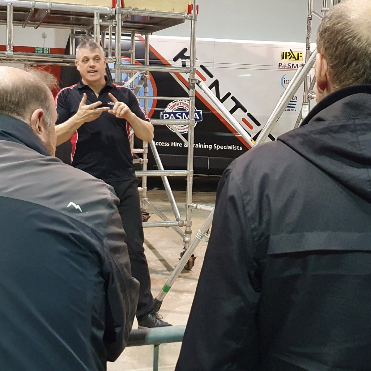 IOSH_SouthDowns's tweet photo. Tonight we are being hosted by @KentecTraining for our first face to face meeting of 2022 learning lots about mobile access towers. #TowerWeek #iosh https://t.co/uxkSQwIINR