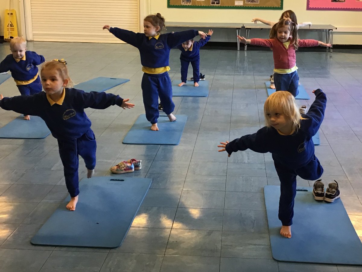 EvertonNursery's tweet photo. Today’s yoga session took us on a duck hunt 🦆🐥
#yogaforkids #physicaldevelopment #concentrationskills #imaginationandcreativity #yogainspiration #eyfs #spencerclass2022 https://t.co/wyQ7GRBG2k
