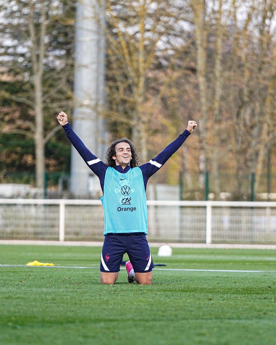 MatteoGuendouzi's tweet photo. 💯😄⚽️🇫🇷 https://t.co/BkArOAQsXu