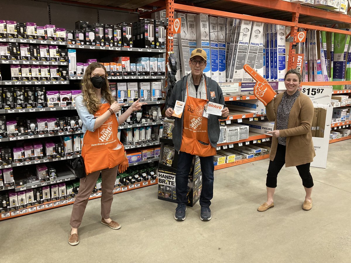 Tara Magill (@taranouveau) on Twitter photo Rich caught orange handed in aisle using great safety standards on the Ballymore! Thank you for working safe! #safetyispersonal <a href="/kailaharglerode/">Kaila</a> <a href="/jplisko/">Jonathan Plisko</a> <a href="/thebeardedmason/">Tom Mason</a> @Sara_Gardner3 <a href="/DougBishop44/">Doug Bishop</a> Rich caught orange handed in aisle using great safety standards on the Ballymore! Thank you for working safe! #safetyispersonal <a href="/kailaharglerode/">Kaila</a> <a href="/jplisko/">Jonathan Plisko</a> <a href="/thebeardedmason/">Tom Mason</a> @Sara_Gardner3 <a href="/DougBishop44/">Doug Bishop</a>