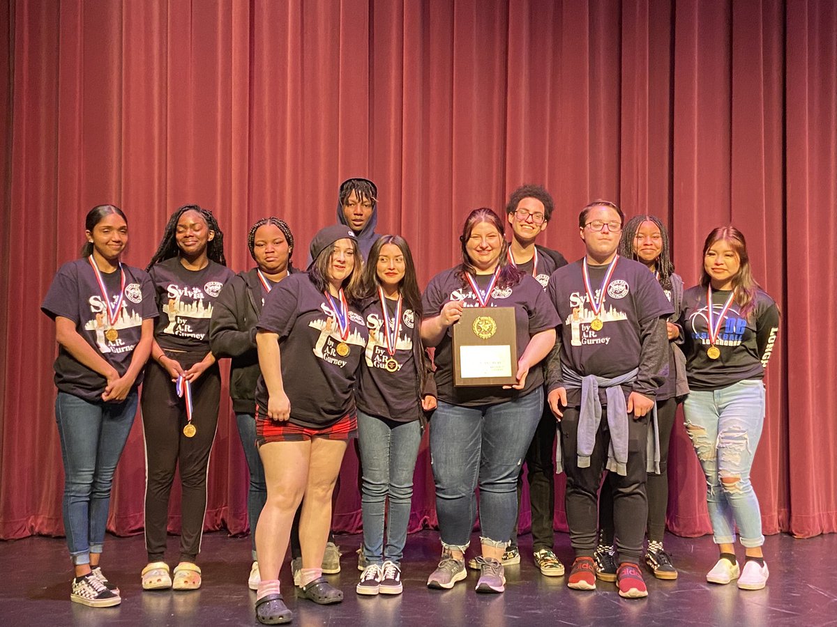 dimeboxisd's tweet photo. The Longhorn One Act Team will be advancing to Area performing Sylvia! Way to go https://t.co/0ZvqJdDon3