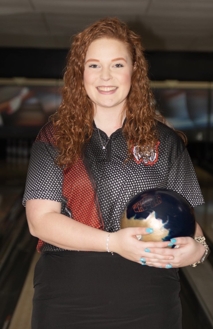 bowlTL's tweet photo. Congrats to one of our own, Lynsey Jackson, on being named a USBC Youth Ambassador for 2022. Only one male and female are chosen in the entire country each year! Way to go Lynsey, much deserved! https://t.co/ctDnQlixSG @TCSPublic @TullahomaHS @JQuick_THSPride @DrCatStephens https://t.co/YpFwx8tFjc