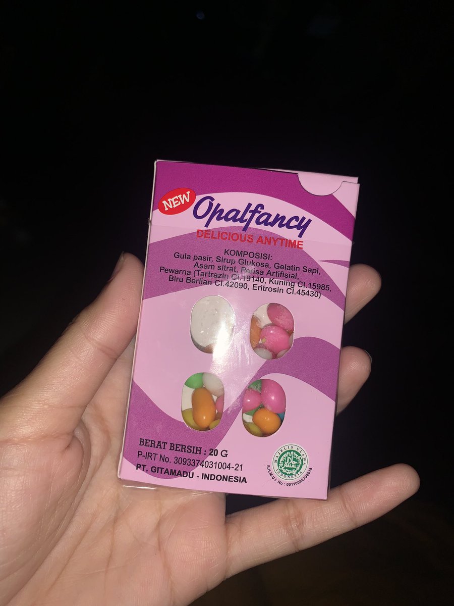 intandees's tweet photo. Permen jadul kecintaan, baru nemu setelah berpuluh puluh tahun 🥹🤣 https://t.co/bCZ9K7ltcZ