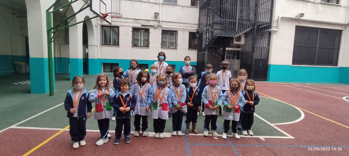 ApaSenora's tweet photo. ¡Felicidades a nuestros campeones y campeonas del @calasnatividad de los Kahoots, los concursos de baile y tartas, y los corredores de los km solidarios! https://t.co/Op1SSTDFij