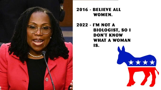 YUNOHOO's tweet photo. Tim Young  @TimRunsHisMouth
·
1h

2016 - Believe all women. 
2022 - I'm not a biologist, so I don't know what a woman is. https://t.co/LJgPok1K4r