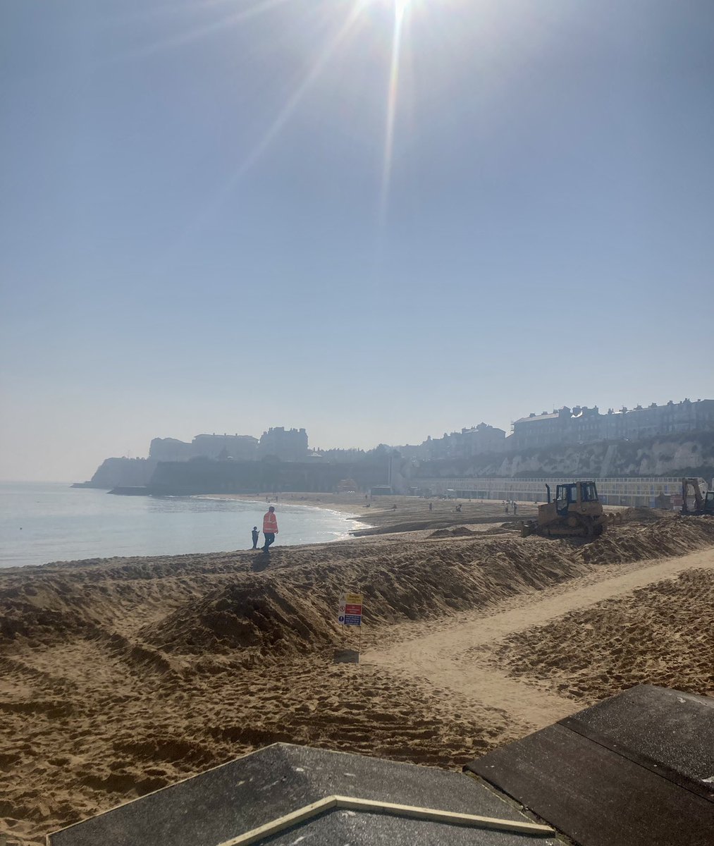 LorraineRogerso's tweet photo. Glorious today #stonebay #vikingbay https://t.co/pNeSguEbKv
