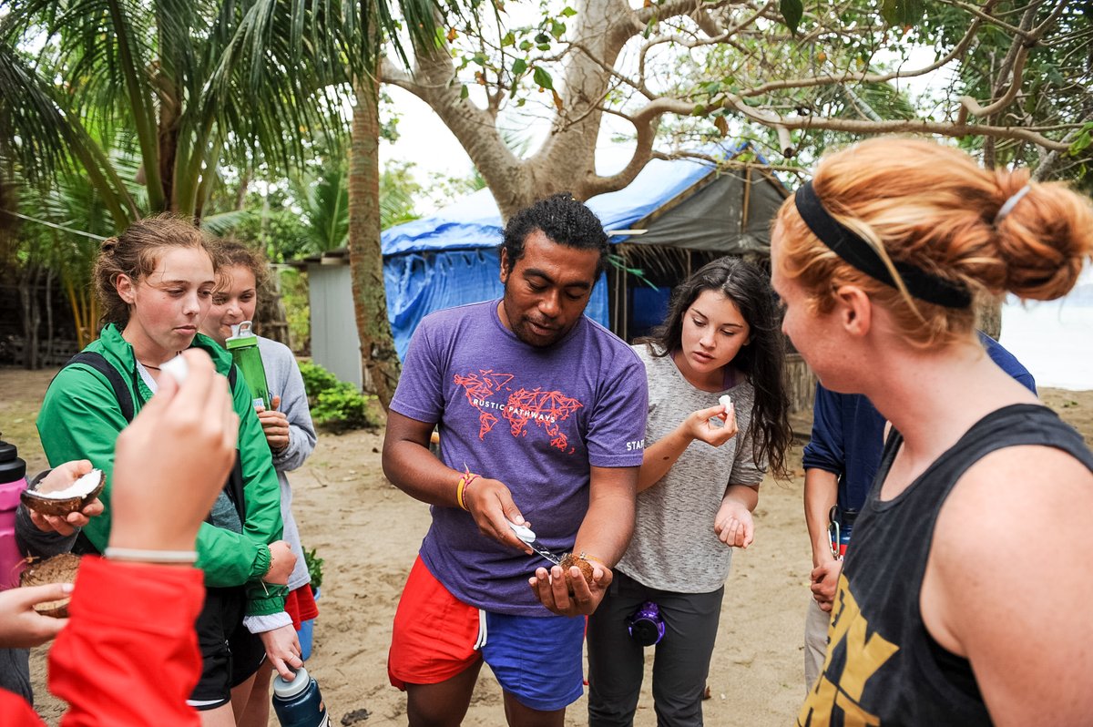 rusticpathways's tweet image. NOW HIRING: Join our team of Program Leaders, and have an unforgettable summer while traveling the world and empowering students✈️ 

Find more info on the Rustic Pathways careers page here-hubs.ly/Q015TRRd0

#RusticPathways #programleaders #rpstafftravels #hiring