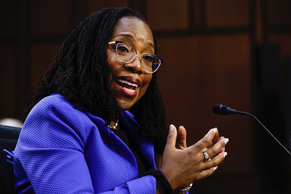 blackinfonet's tweet photo. #BlackWomanCrushWednesday 👑❤️ 

Today's #BWCW is the brilliant, beloved, and history-making Judge #KetanjiBrownJackson!

Judge Jackson was nominated to be an associate justice of the US #SupremeCourt. If confirmed, she would be the first Black woman to sit on the Supreme Court! https://t.co/08uXUGnVVk