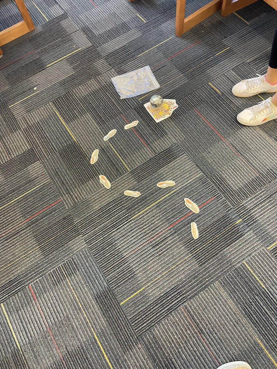 MrsHibdon's tweet photo. Third grade is working on #EnchantedEngineering with Hansel and Gretel retold by Rachel Isadora. Using @Sphero to escape from the witch’s house. @iTeacherLauren thanks for the idea! ❤️ #huskiesinthelibrary https://t.co/WmwTYu6dsw