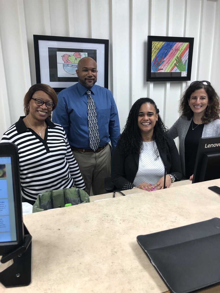 wch33's tweet photo. Nice to see Ms Wise, one of my former HS students running the show at Byrd Middle. Helping her are Principal @tinadigaudio, @NELA_NCSU Principal Resident @StephenH413, & Teacher Leader Ms Thomas. I got away quickly before being assigned lunch duty. https://t.co/q2hLqw6lbq