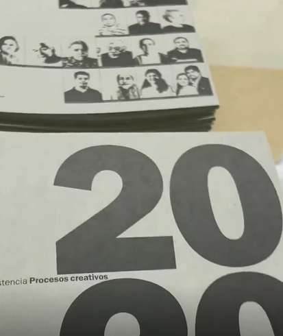 EspacioAF's tweet photo. Manos que dan el toque final a nuestros sueños✨ 

Pronto te contaremos sobre "Coexistencia. Procesos Creativos 2020", el más reciente esfuerzo editorial de nuestra área de Proyectos Fotográficos 📸

#PublicacionesEspacioAF 
#CoexistenciaCreativa🌱 https://t.co/51c5Ip5hO8
