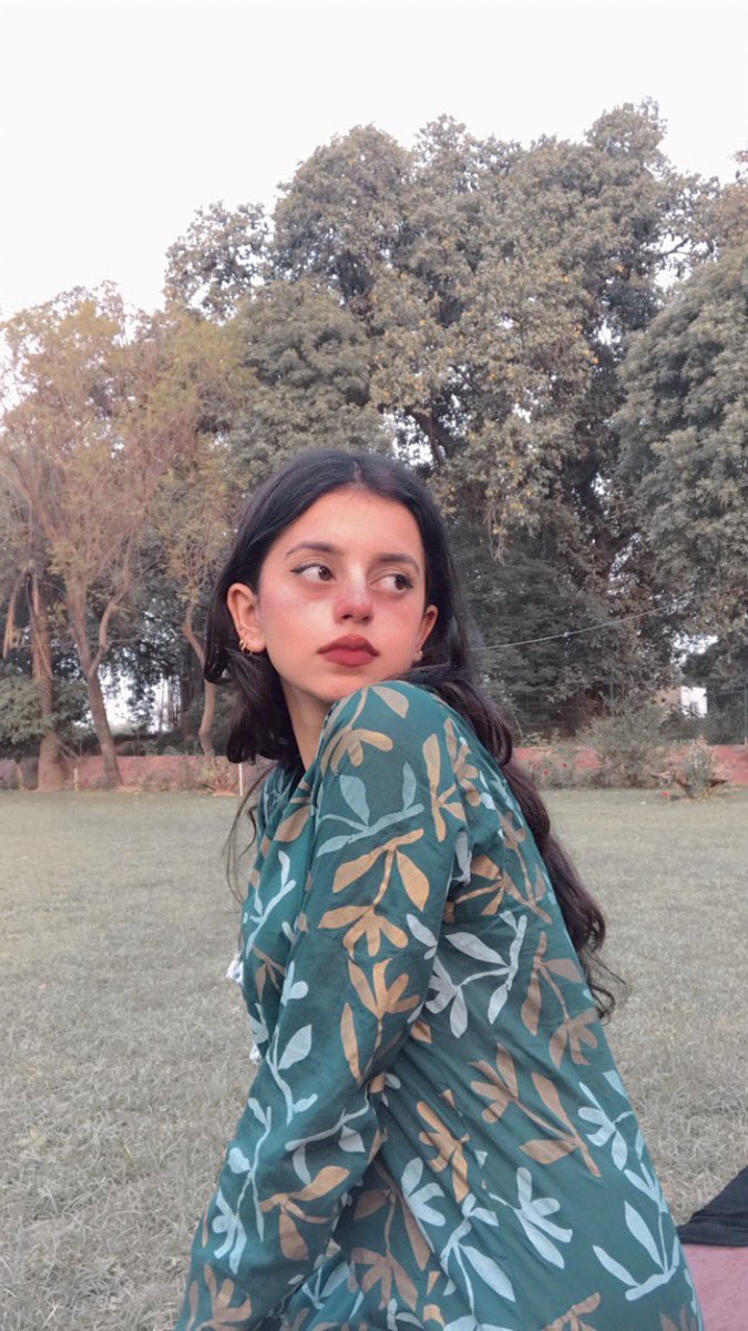 zainabfaisaaal's tweet photo. New avi https://t.co/hKazxqQa7P