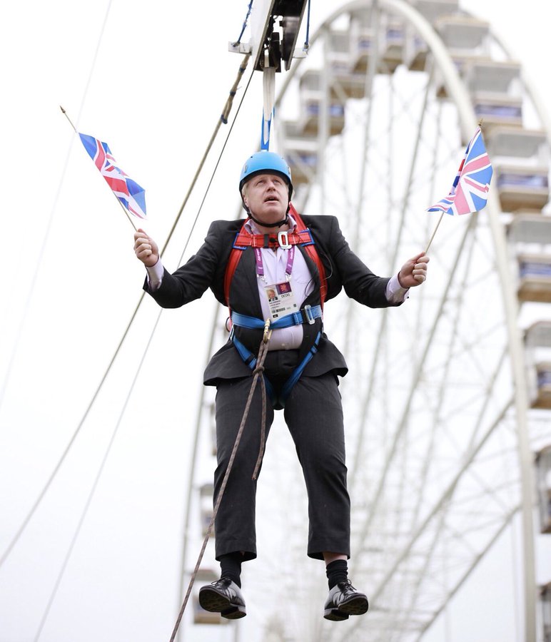 chrisnorman2687's tweet photo. @mrjamesob Nah, nah, nah na nah, 👏👏👏 Boris at the Wheel!!! Nah nah nah hah Boris at the wheel, at the wheel, Boris at the wheel. #BorisLies #BorisBashing https://t.co/J1PHQucWCI