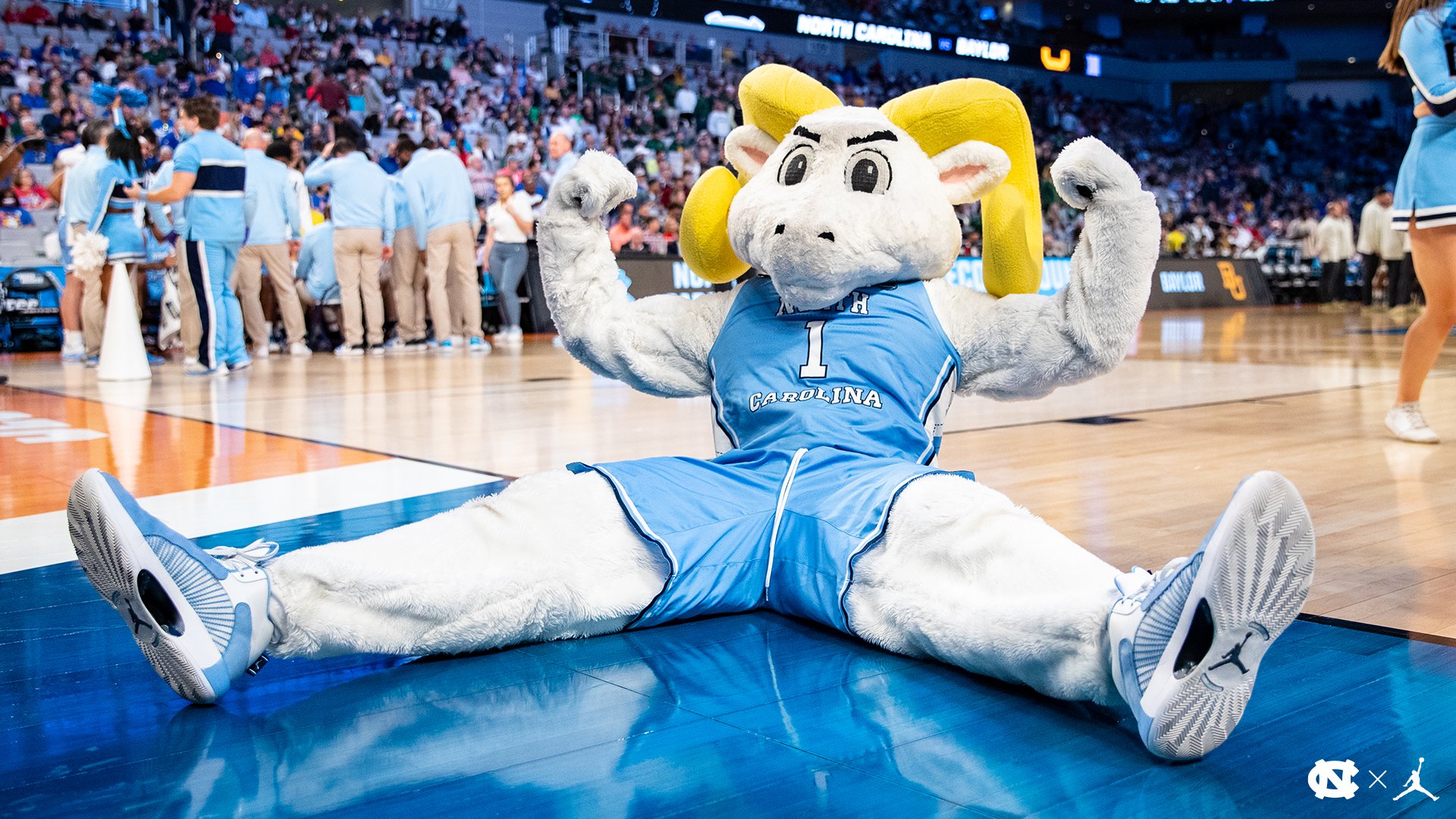 ØªÙˆÙŠØªØ± Unc Tar Heels Ø¹Ù„Ù‰ ØªÙˆÙŠØªØ± Sending Off Our Sweet 16 Squads In Style Stop 1 Smith Center At 6 15pm Stop 2 Carmichael Arena At 7 15pm Details For
