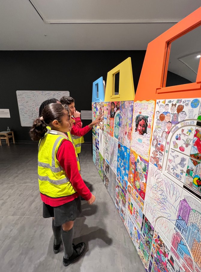 John Burns Primary (@jbprimaryschool) on Twitter photo Some Y5 and Y6 children visited the #APlaceToCallHome art installation with Mr Grogan at Southside today where they enjoyed sound scaping activities, workshops and community discussions. They also got to see their artwork panels on display.🎨😊
<a href="/CEP_Wandsworth/">Creative Wandsworth Cultural Education Partnership</a> Some Y5 and Y6 children visited the #APlaceToCallHome art installation with Mr Grogan at Southside today where they enjoyed sound scaping activities, workshops and community discussions. They also got to see their artwork panels on display.🎨😊
<a href="/CEP_Wandsworth/">Creative Wandsworth Cultural Education Partnership</a>