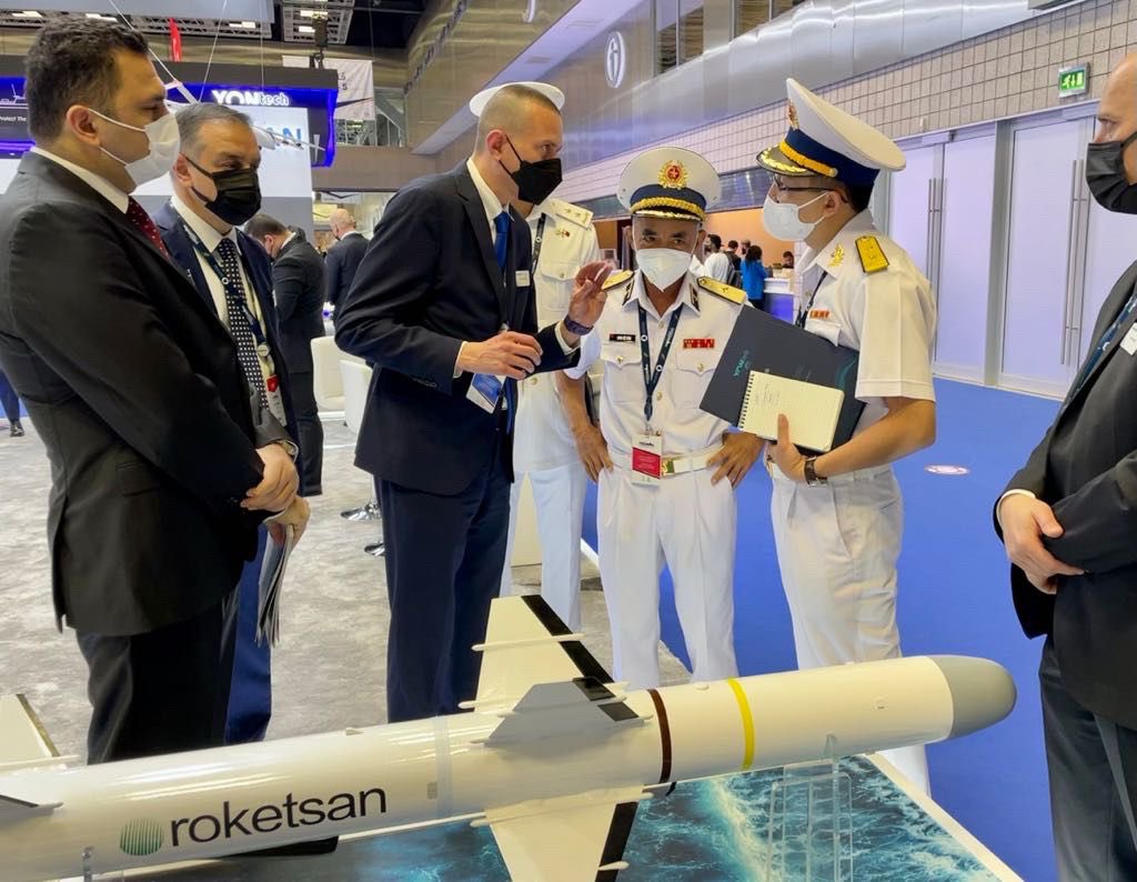 Dear visitors, thank you for visiting our booth at #DIMDEX2022 exhibition in Doha and see you at #DSA2022 in Kuala Lumpur next week! 

#Roketsan