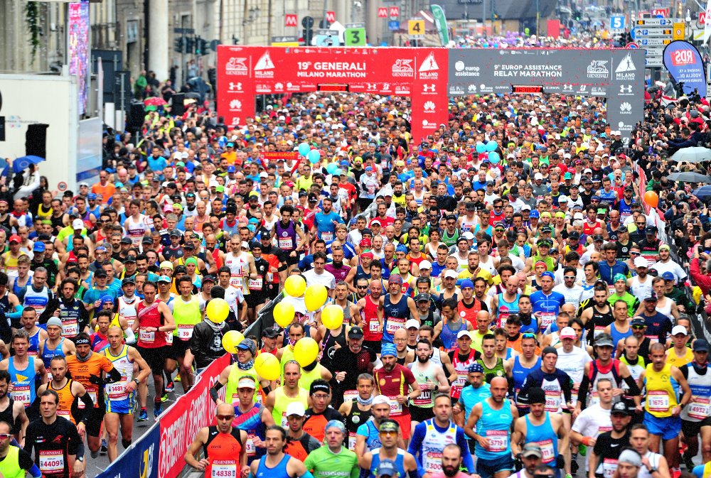 atleticaitalia's tweet photo. #atletica 📌 Milano corre, Aouani al debutto in maratona

🇮🇹 Domenica 3 aprile la ventesima edizione della @milanomarathon, la più veloce al mondo nel 2021: prima volta per il milanese che si è confermato campione italiano del cross a Trieste

LEGGI 👉https://t.co/Mv73jsmKG5 https://t.co/pC3UMbYOa0