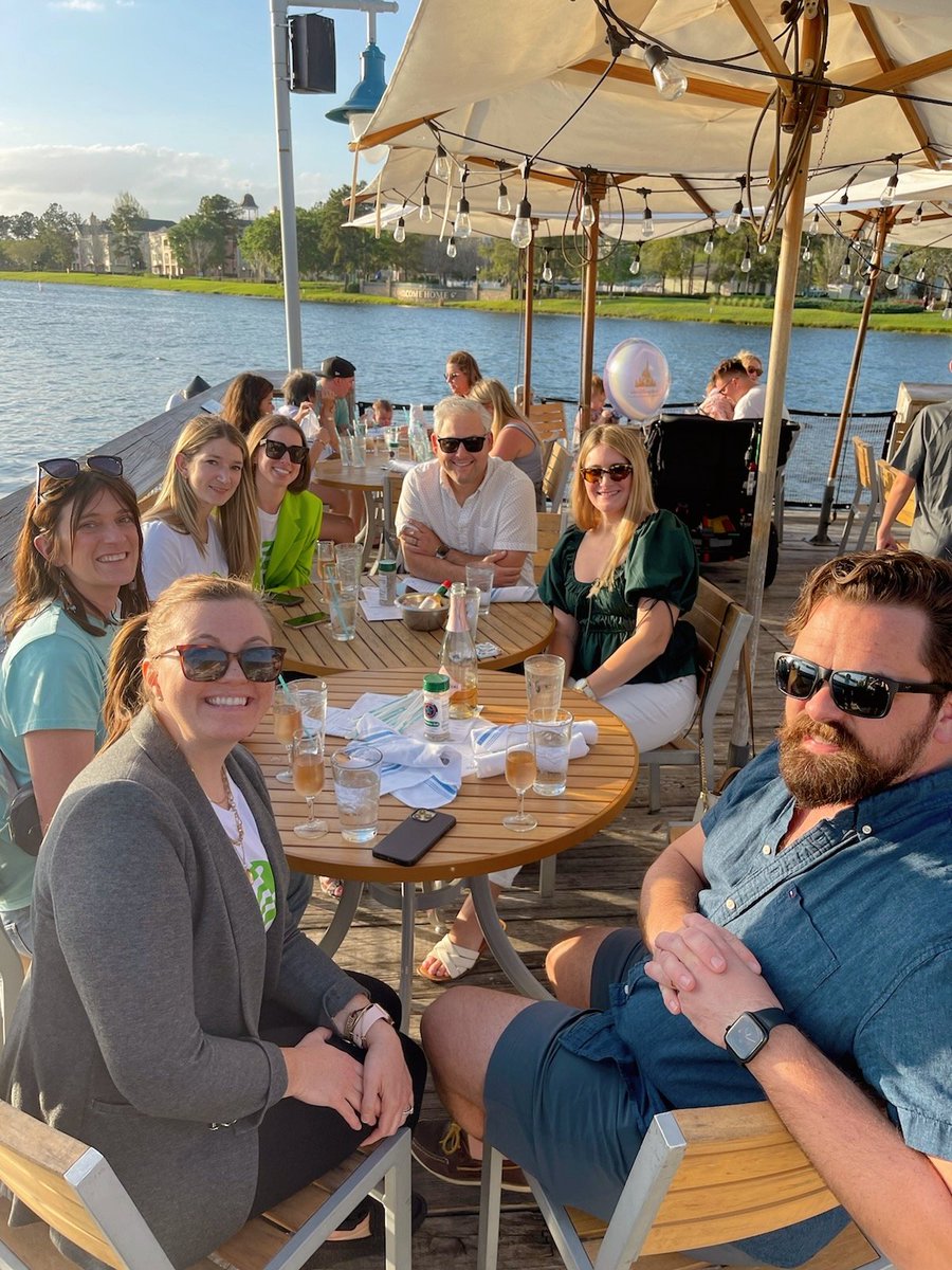 edifycx's tweet photo. Happy birthday to our co-founder &amp; CEO @cameronweeks 🎉🎂🥳🍾 https://t.co/9XWlzY59gT