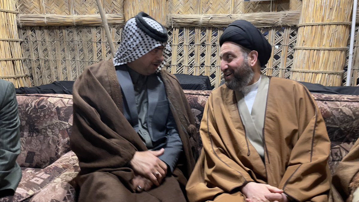 في محافظة الديوانية قضاء البدير إلتقينا جمعا من شيوخ ووجهاء القضاء في المضيف العامر لأخينا العزيز الشيخ زياد طارق الشهد شيخ عشائر آل بدير.
t.me/ammar_alhakeem