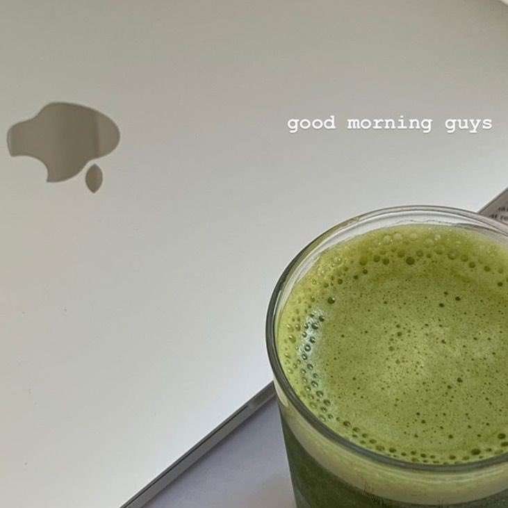 madeoflavenderr's tweet photo. working out &amp; studying https://t.co/zKNAXuAMi8