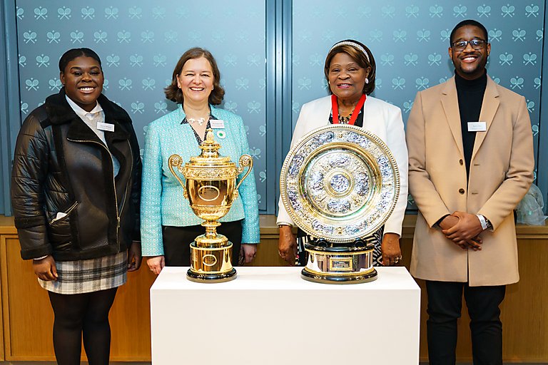 WimbledonFdn's tweet photo. What a joy it was to welcome back our charity partners to @Wimbledon 😊

Guests from more than 65 organisations joined us for an evening celebration to say thank you for all they do to care for those in need in our local community and beyond. https://t.co/UXrlsnDIJp
