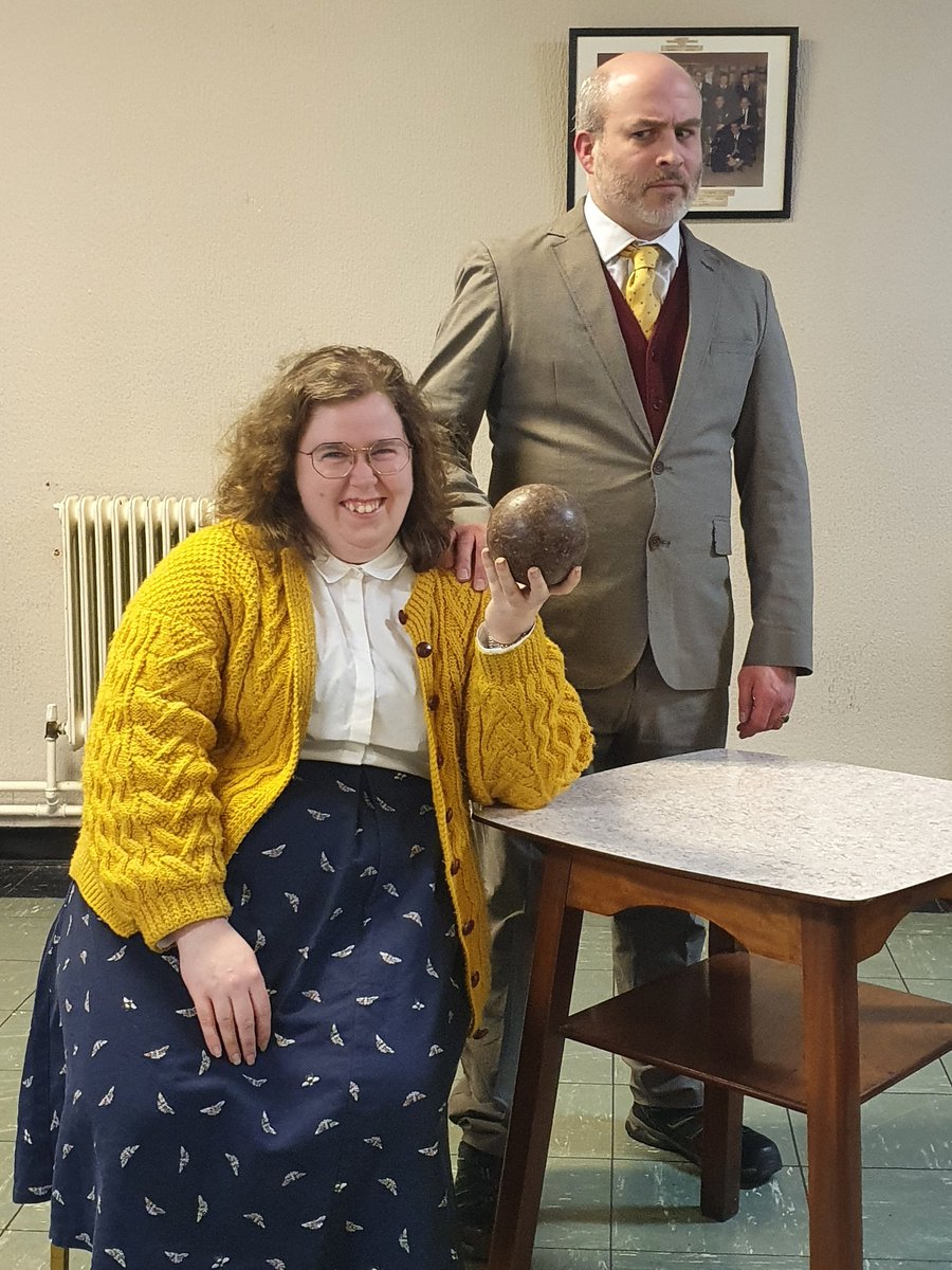 CardiffPlayers's tweet photo. Lady Angkatell is looking into her crystal ball to see how well her weekend of fun and games will go...but what she hasn't seen is that murder is also on the cards.

Find out who &amp; why at the Paget Rooms next week. Book online at https://t.co/6t2hD4DZLz 

@WoiC #Penarth #Cardiff https://t.co/iHZvZPzkxI
