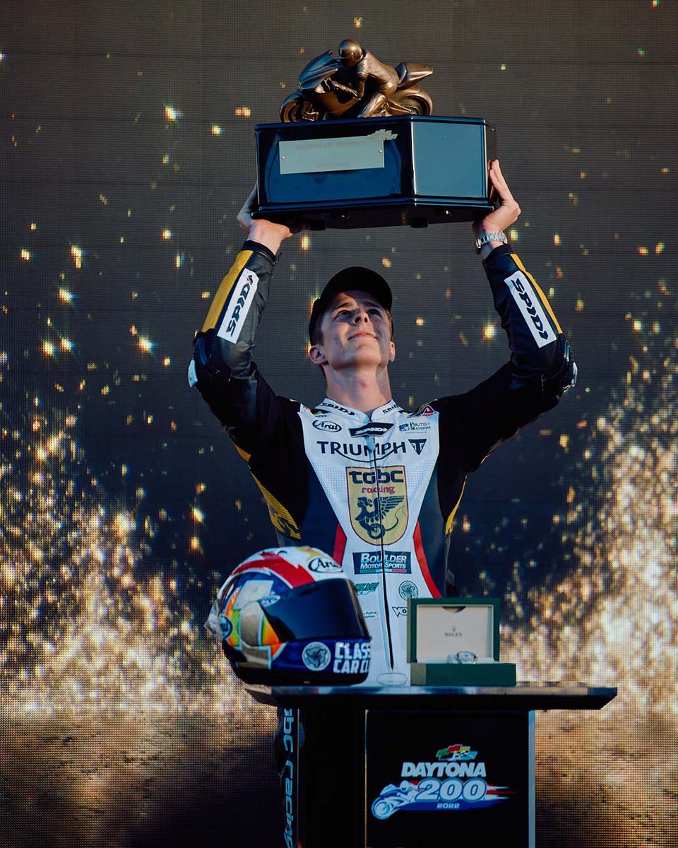 Cyclewise's tweet image. To celebrate the thrilling 1st place win in the 80th Daytona 200, FreedomRoad Financial is offering 1.80% financing for up to 60 months on all new 2022 Street Triple models through the end of March. #daytona200 #triumphstreettriple #daytona200winner