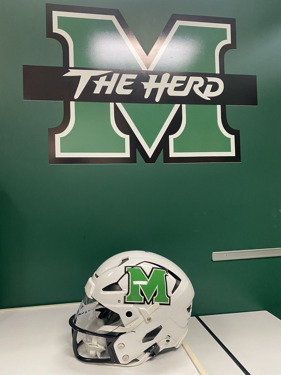 Our new <a href="/RiddellSports/">Riddell Sports</a> Axiom Helmets showed up today! 🔥🔥🔥<a href="/HerdFB/">Marshall Football</a>