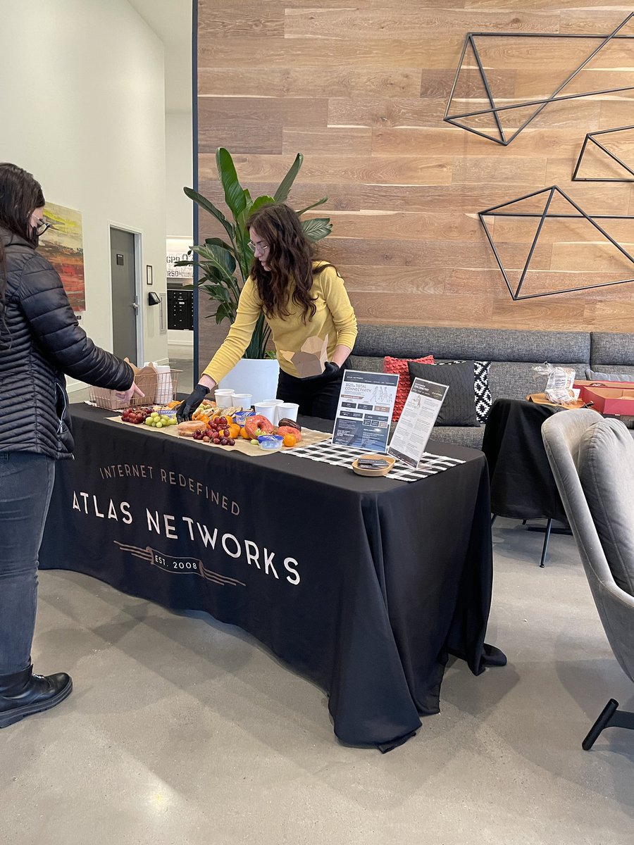 danielsadac's tweet photo. This is awesome @atlasnetworks and @ryan_maloney, not only does it evangelize Atlas to new customers but also makes existing customers happy :) https://t.co/DVNTSS9suI
