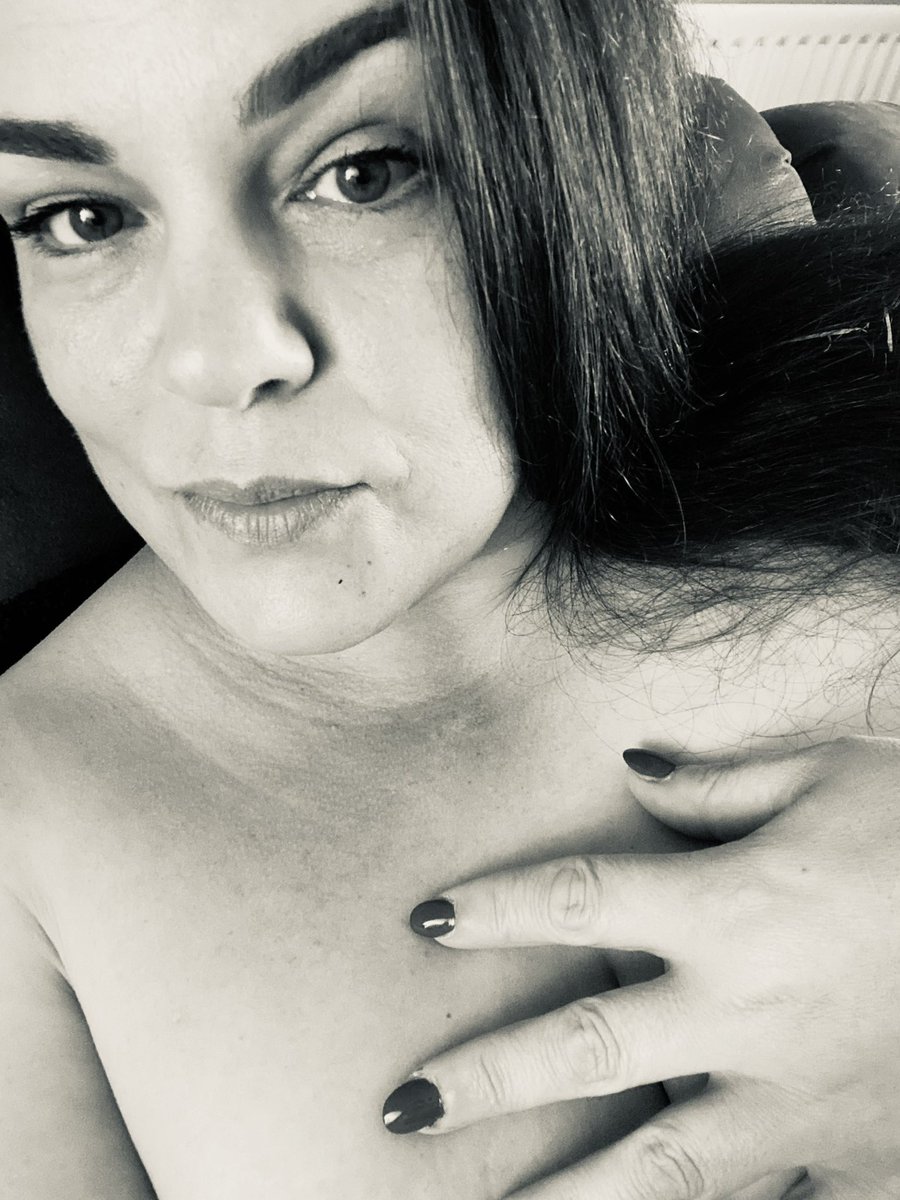 Natural Beauty #kissablelips, #BBW, #Brunette, #Over40