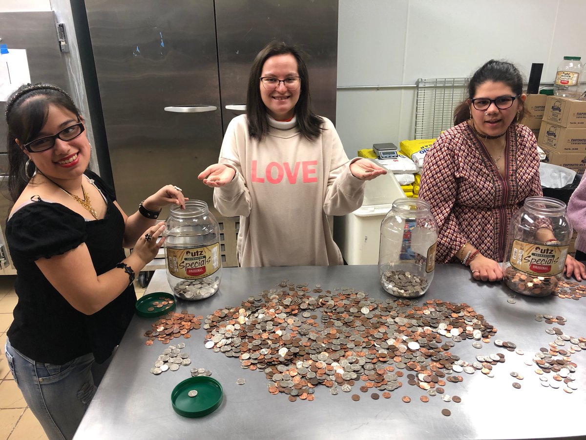 Money sort!! 💰 Love our partnership with JTs Confection! #randolphschools