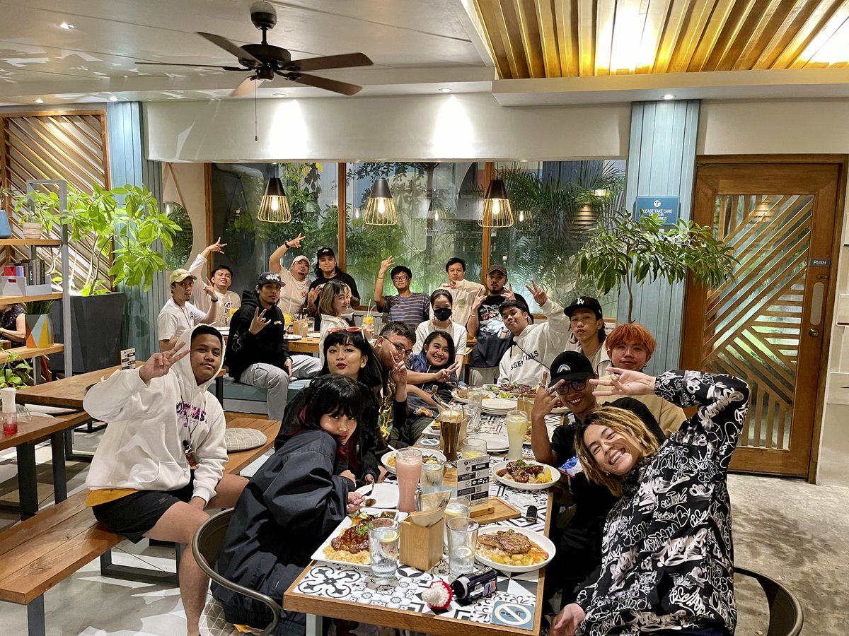 DOUGBROCK_'s tweet photo. Palaki na ng palaki ang Pamilya. 💫 https://t.co/dbeGFwzrnl