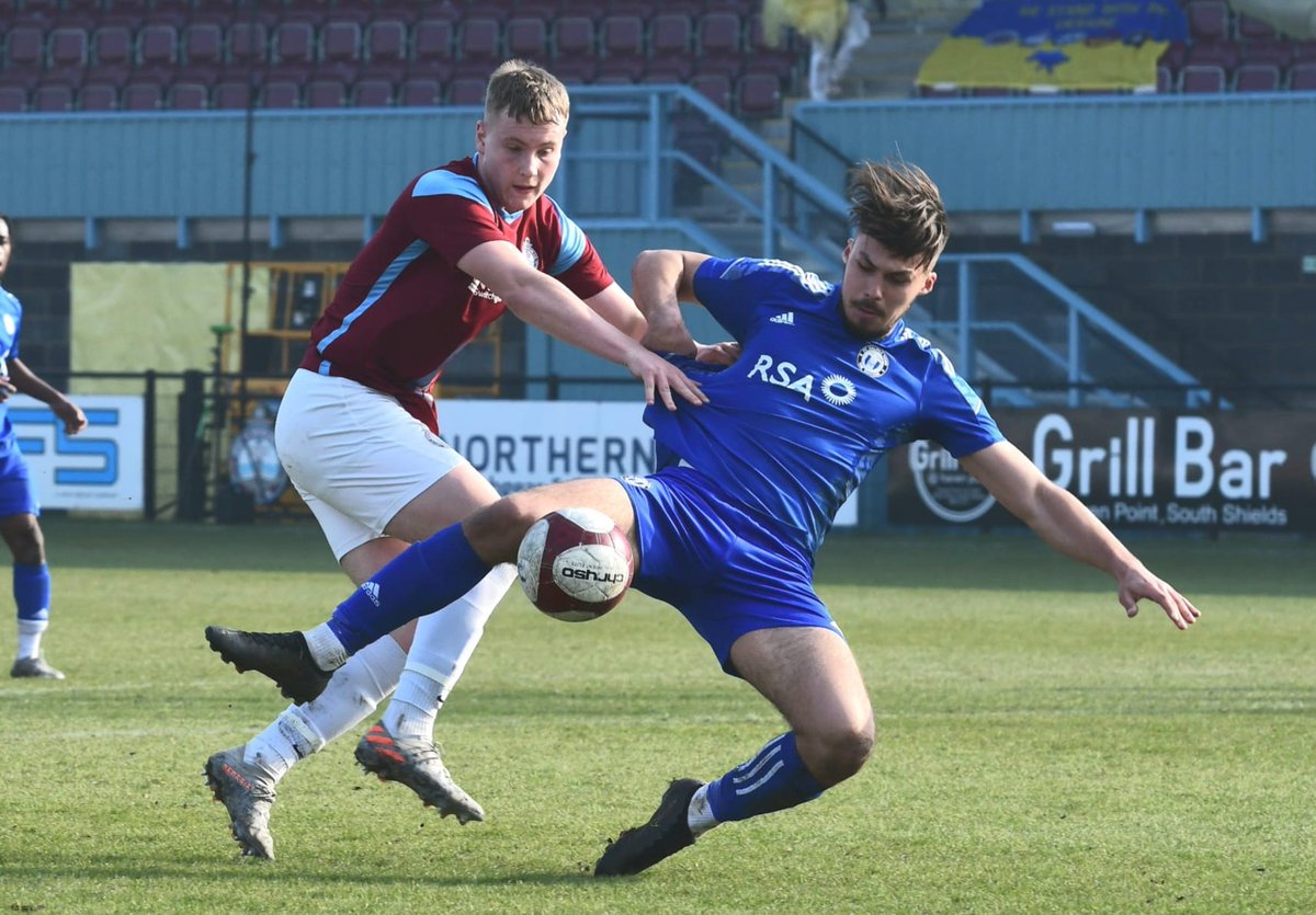 FCHTOnline's tweet photo. 🏆 INTO THE FINAL |

Town’s U19’s have drawn 0-0 at South Shields before winning 7-6 on penalties to reach the final of the National League Academy Cup.

Get in there lads! 💙

📸 @KevWilson19 / South Shields

#fcht https://t.co/0flaqWUSAh