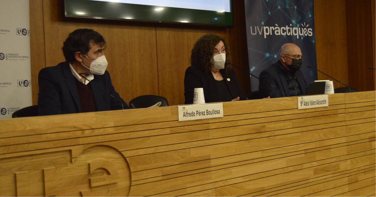ADEITUV's tweet photo. ➡️158 tutors i tutores, d'empresa i d'Universitat, comencen aquesta vesprada la 6a edició de #SEATPE de la @UV_EG per tal de millorar la tutoria i qualitat de les #pràctiques externes.
👏Gràcies als participants per apostar per la formació.
➕info: https://t.co/hbkTnBw0Zf https://t.co/7Ba4gIfx0b