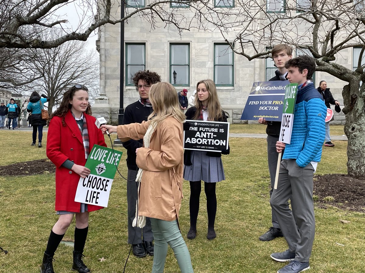 AcademyKung's tweet photo. Cardinal Kung Academy students represent at the CT March for Life in Hartford today #proudlyprolife #CTMarchforLife #MarchforLife #whywemarch #kofc https://t.co/RwEr12pLfy