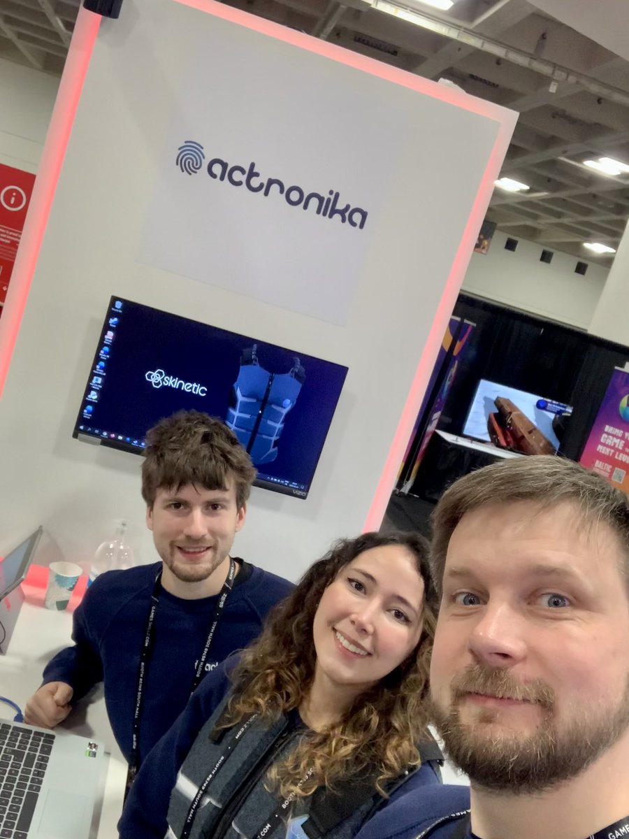 Skinetic_'s tweet photo. Hello guys! Our team is ready and looking forward to welcoming you at our booth #N2811 at @LaFrenchTech Pavilion in the @Official_GDC!
Don't hesitate to visit us, we will be very happy to have you test the Skinetic vest! It will be an amazing experience🤩
#gdc2022 #haptics #VR https://t.co/2gt6CGatSp