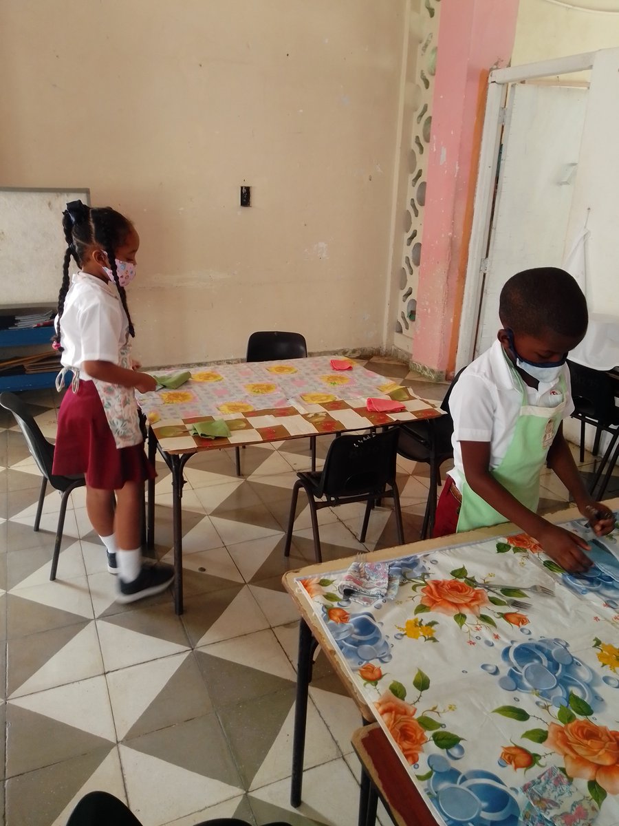 ci_s_esperanza's tweet photo. la estimulación de la independencia en la Primera Infancia #SomosContinuidad, #LaPrimeraInfanciaSiImporta,DíazCanel  #niurdisreyes, #rosaalvarezfudic#raulsamon,,#CubaMined,#dpeStgo#VamosJuntos https://t.co/bO3dTwrSi2