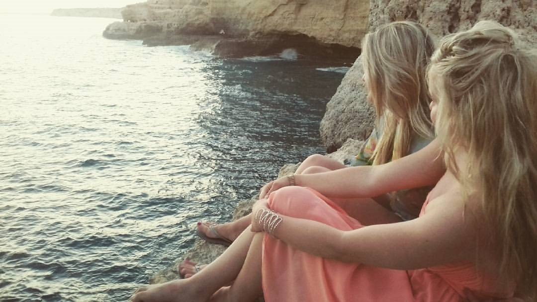 "She just kept repeating the words 'I will never leave you'."

SANE Champion, <a href="/sammyjadecrilly/">Samantha Crilly</a> writes about sisterly love. When she was in need of #support, her sister, Charlotte, never gave up on her. 

Read more at ow.ly/TSg450HqVRI

Image: Samantha Crilly