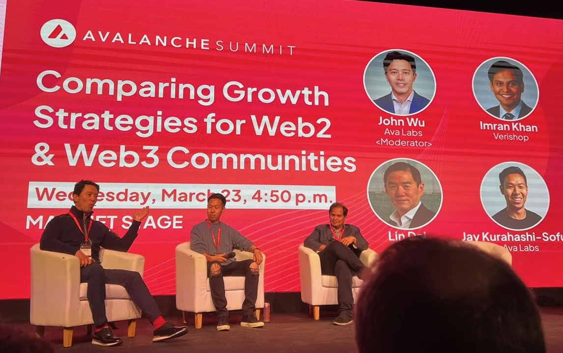 Deeban's tweet photo. 1/8 Growth strategies for #Web3 

Talk at @AvalancheBarca, and one of the most relevant talks for projects to consider. Insights from @John1wu @jayks17 and the former exec at @Snapchat --> @dottkhan (ty for your time)

Synthesis of some concepts... 

@avaxsummit #Avax #Web3 #BTC https://t.co/0aTEpijPSh