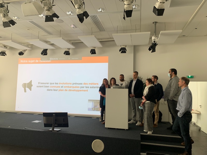 SPensivy's tweet photo. Rencontre avec les salariés du #Thinkthank CSO Inside People Acceleration.
Un échange et des propositions d’actions concrètes pour développer une culture de la valeur et accompagner la transformation de nos métiers.
Merci à toutes et tous pour votre enthousiasme 👏
#peoplefirst https://t.co/LptyBqzwvm